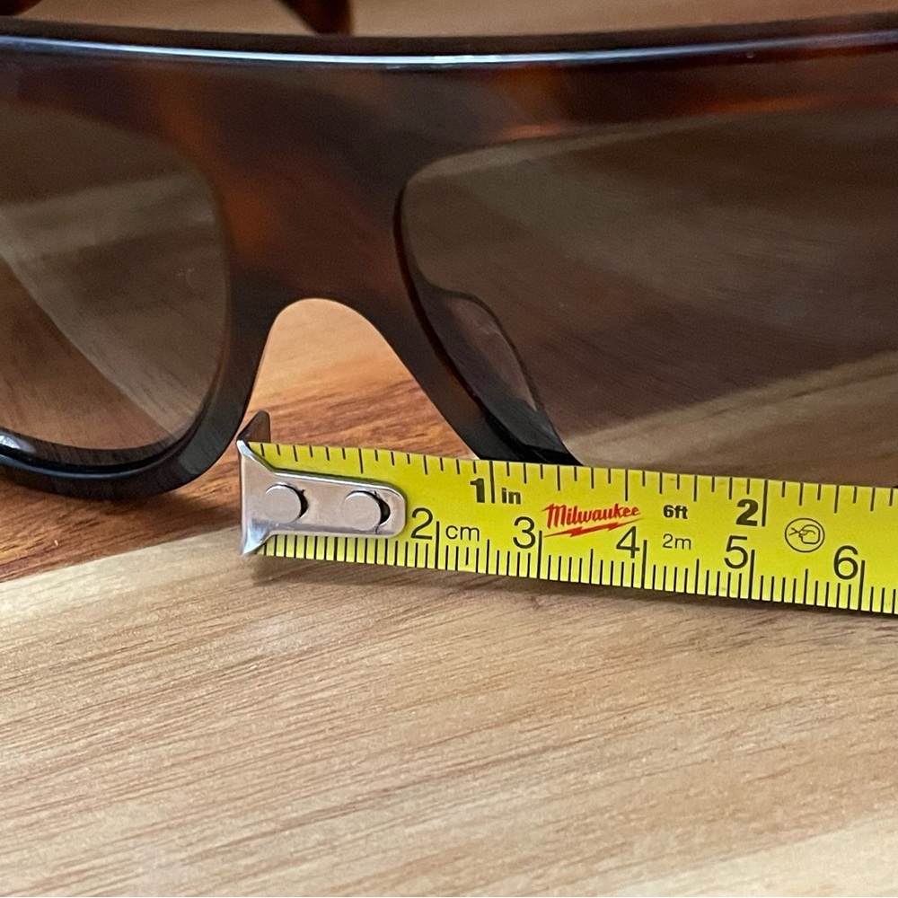 Celine‎ Geometric Sunglasses - Picture 16 of 17